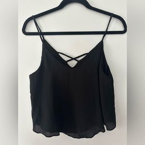 Francesca black flow crop top
